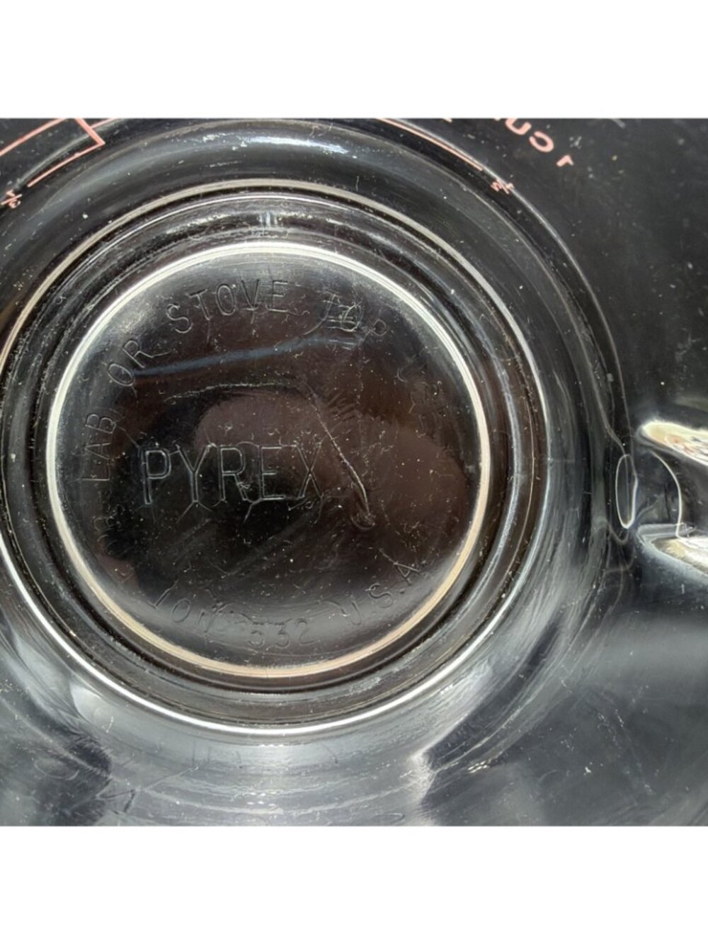 Vintage Pyrex Clear Glass 1 Quart Measuring Cup 532 D Handle Red Lettering - Picture 11 of 12